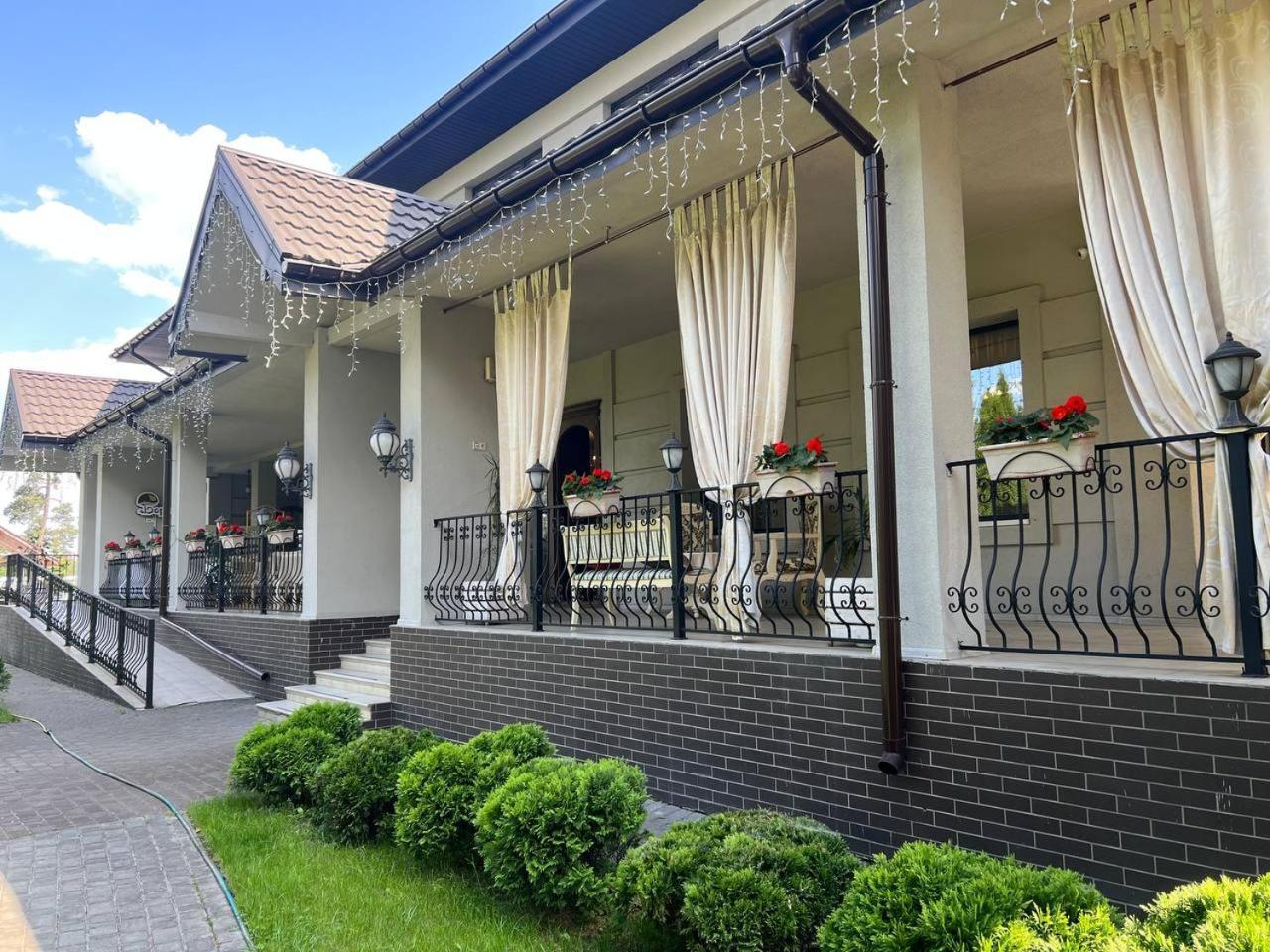 Hotel Borovik Novosilki Esterno foto